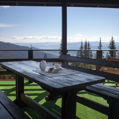 Pik Hotel Dragobrat Ngoại thất bức ảnh